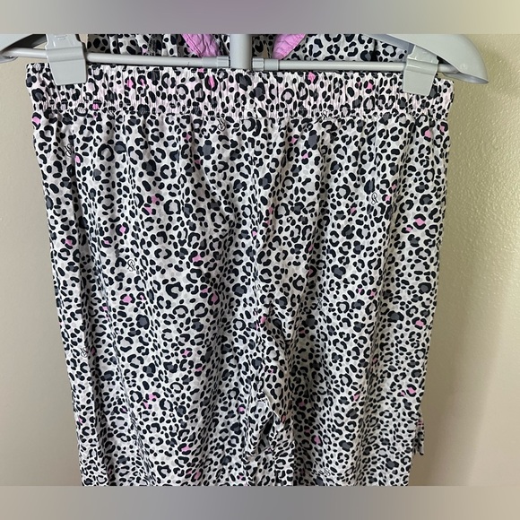 Victoria's Secret Black and White Cozy Pajama Set - Picture 10 of 10